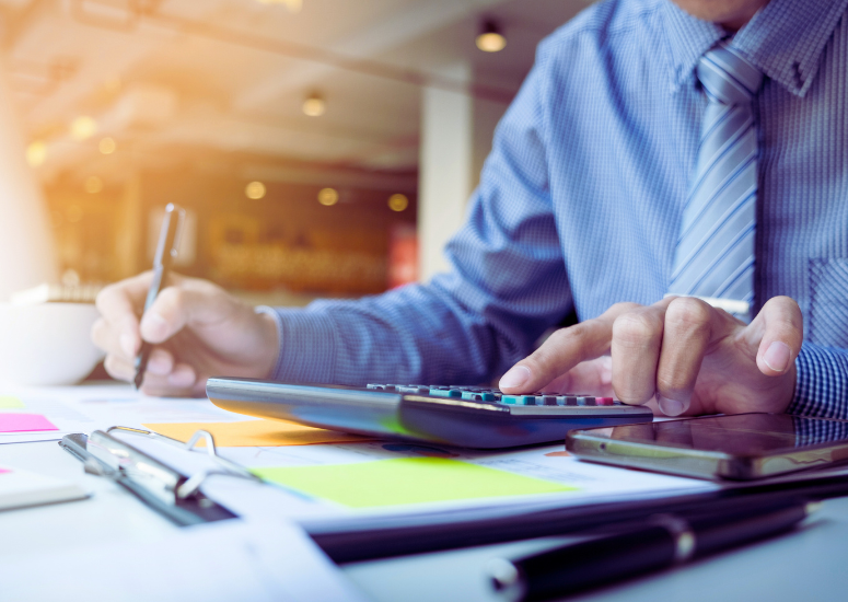 Best Accountants in Batley for Small Businesses – What to Look For